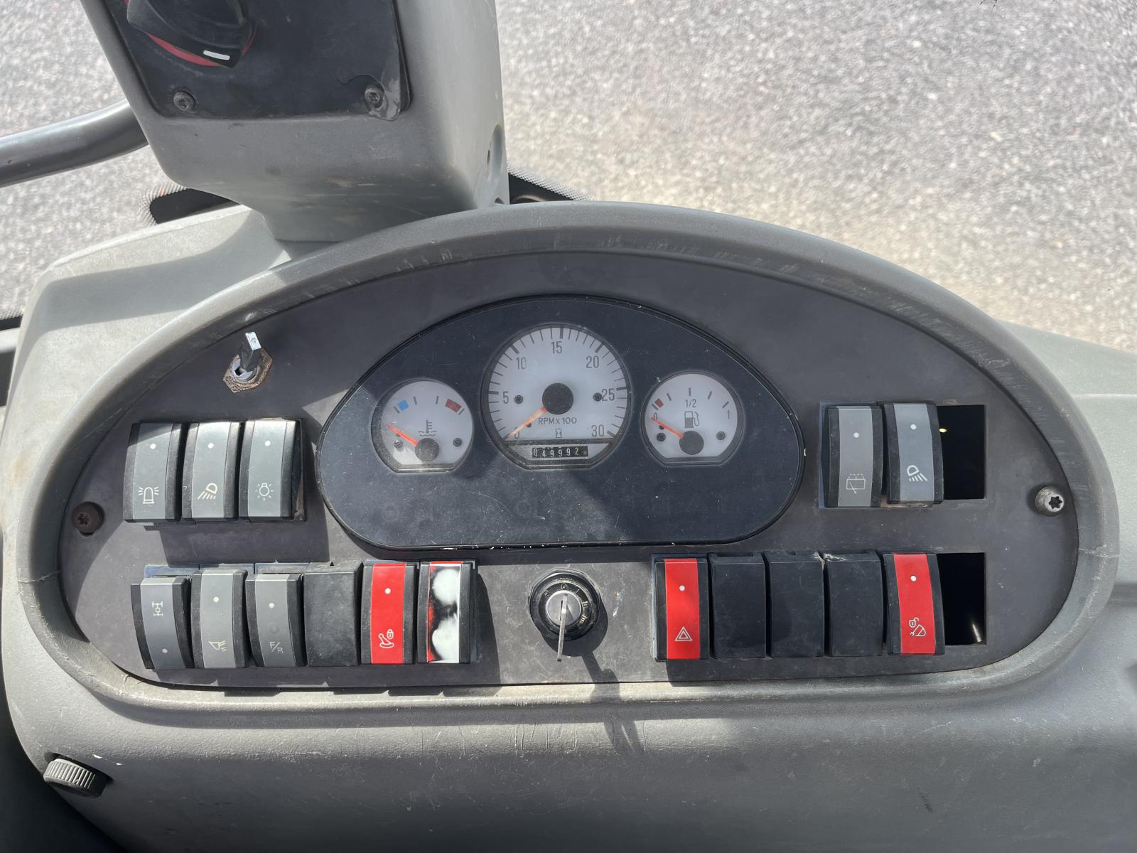 ./imagenes/INVOICE/2019/15154/VOLVO BL70 (14).JPG